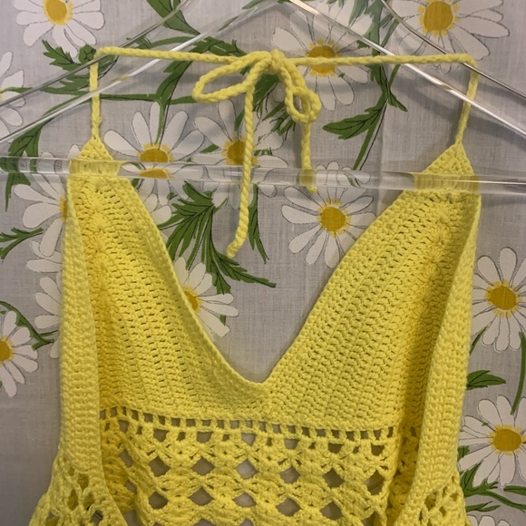 2 coral pink and sun yellow crochet bralette tops - Picture 8 of 8
